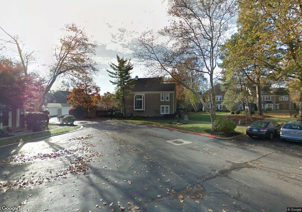 5565 Chowning Way unit B, Columbus, OH 43213 - photo 1