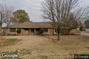 325 Fairway Dr, Carl Junction, MO 64834