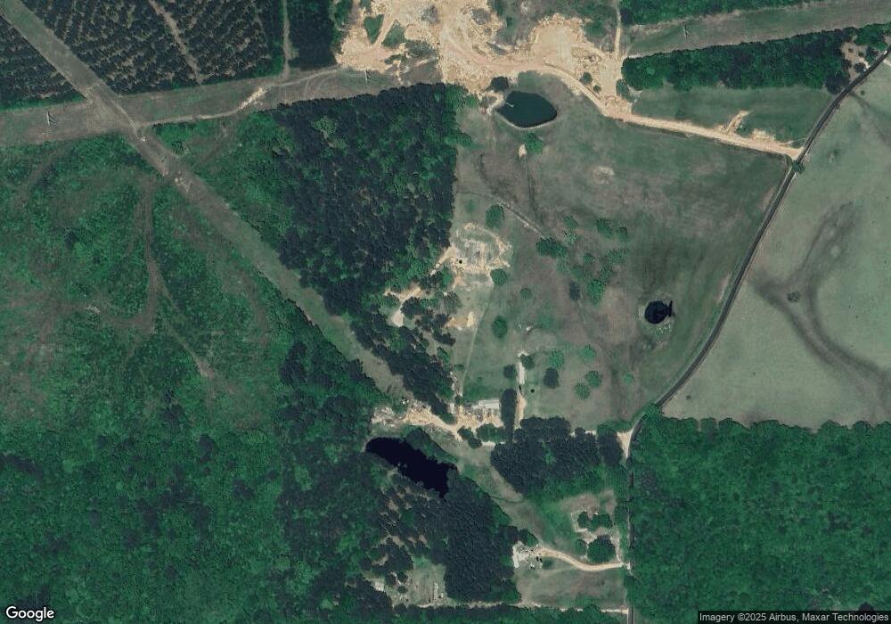 121 Brown Dr, Laurel, MS 39443 - photo 1