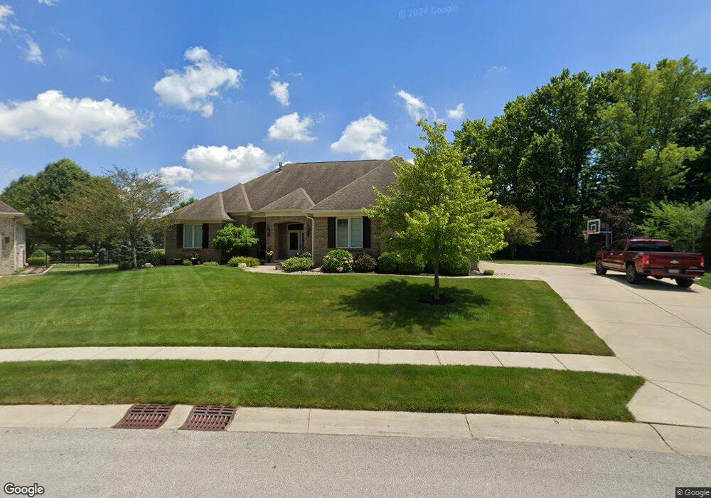 707 Willow Pointe South Dr, Plainfield, IN 46168 - photo 1