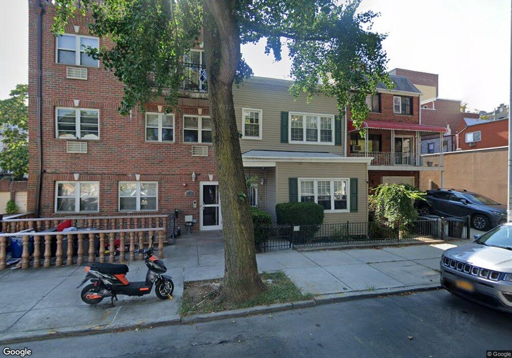 2587 35th St, Astoria, NY 11103 - photo 1