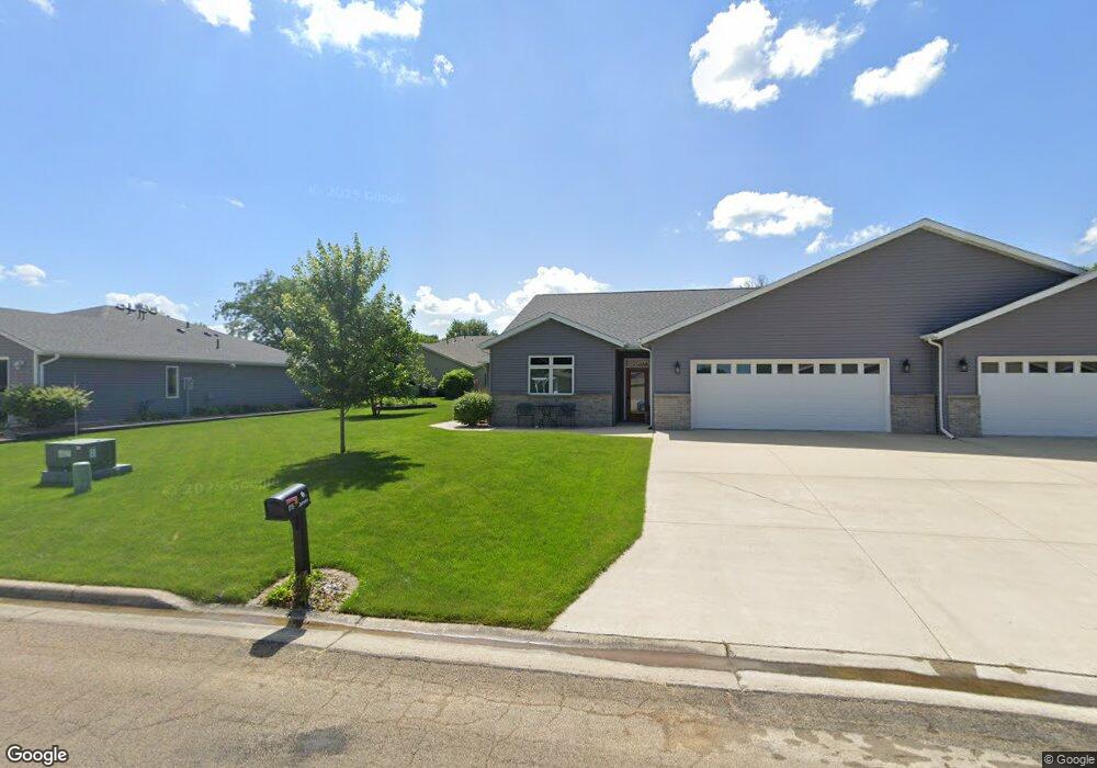 1715 Keystone Dr, Albert Lea, MN 56007 - photo 1