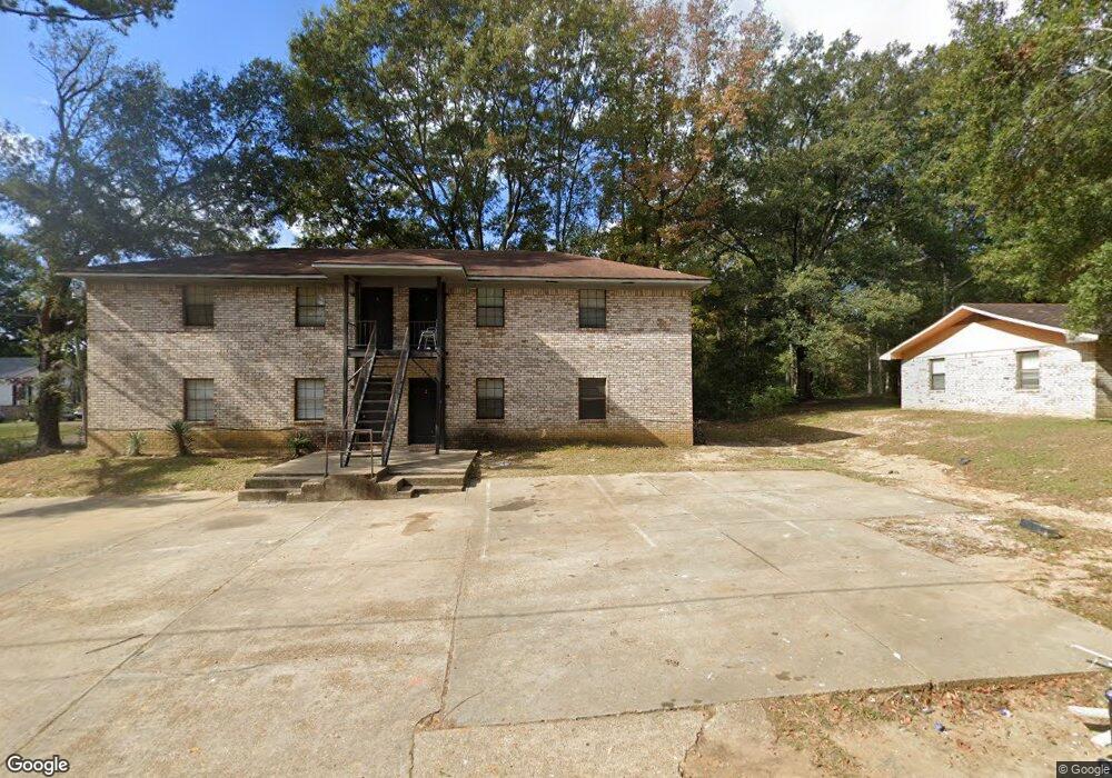 542 11th St, McComb, MS 39648 - photo 1