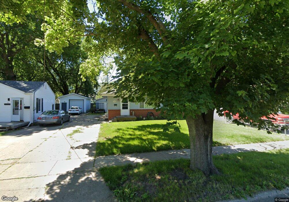 2705 Lyon St, Des Moines, IA 50317 - photo 1