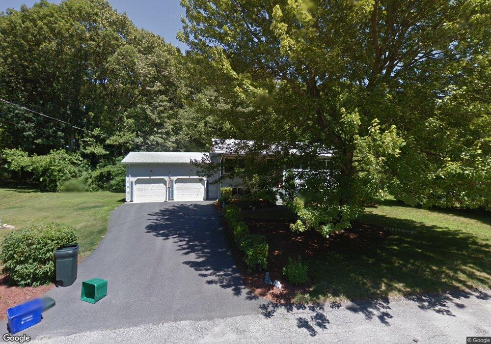 14 Bruce Dr, North Smithfield, RI 02896 - photo 1