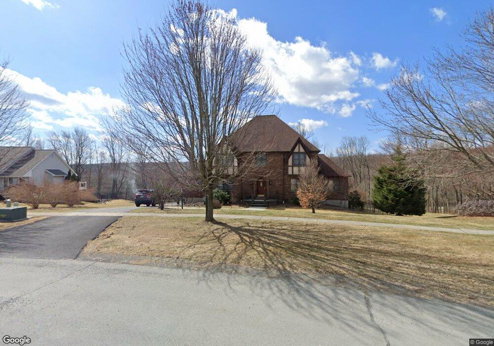 929 Clearview Rd, Moscow, PA 18444 - photo 1