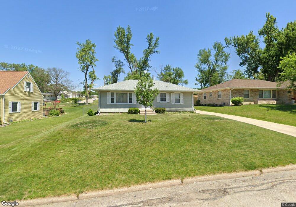 3832 Dalewood Ave SE, Cedar Rapids, IA 52403 - photo 1