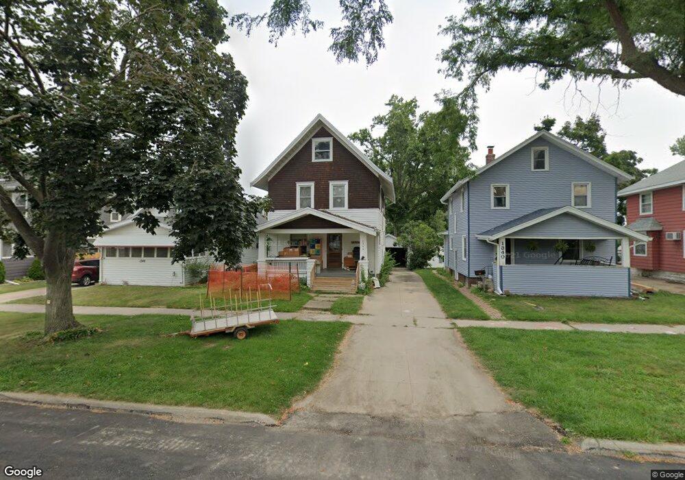 1344 Burch Ave NW, Cedar Rapids, IA 52405 - photo 1