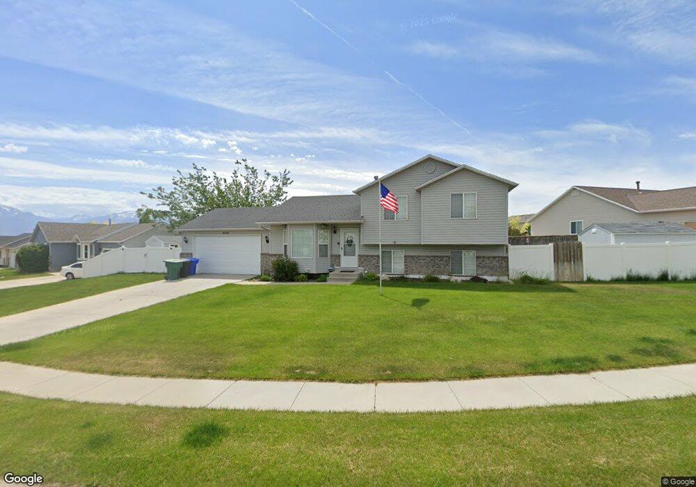 5001 W Thrush Hill Dr, West Jordan, UT 84081 - photo 1
