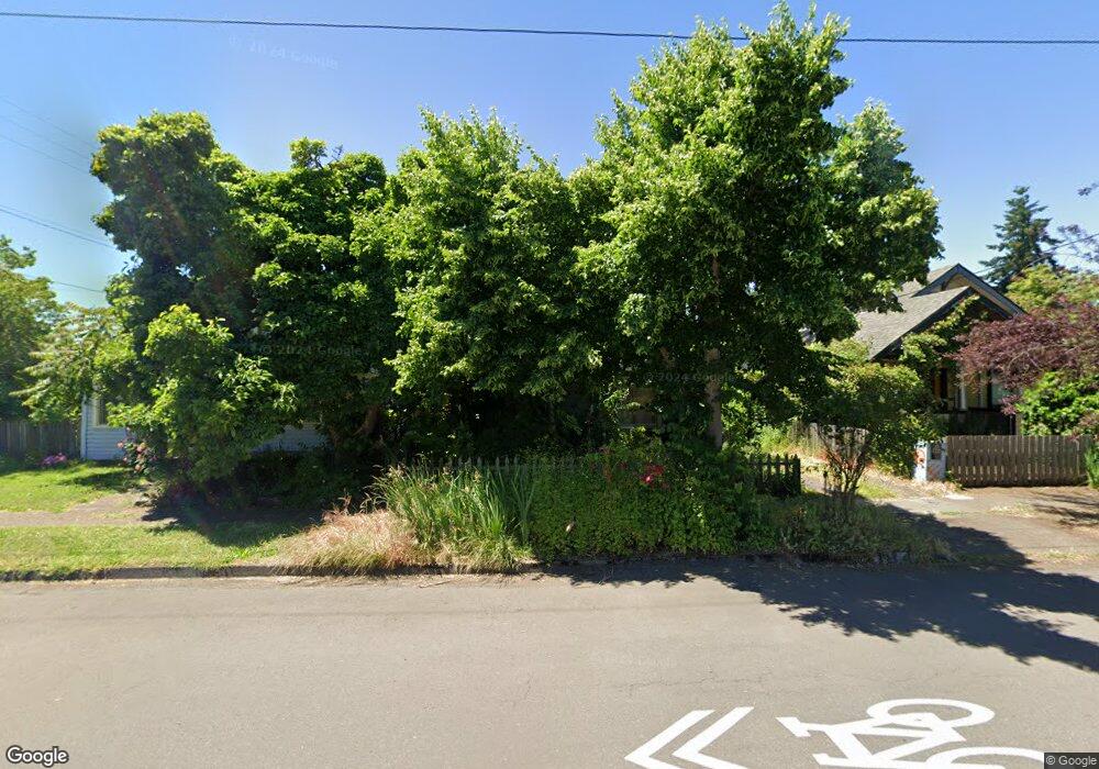 184 Monroe St, Eugene, OR 97402 - photo 1