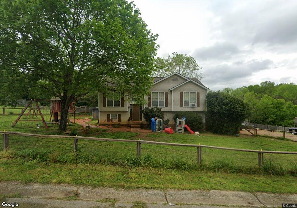 6030 Daffodil Dr, Flowery Branch, GA 30542 - photo 1