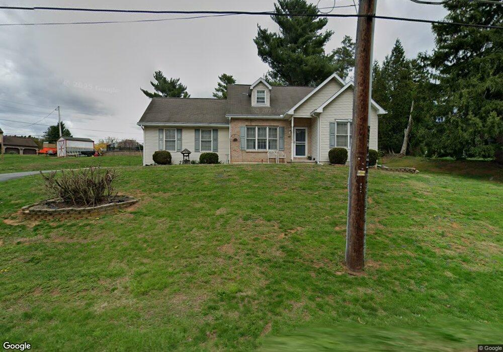 3923 River Rd, Reading, PA 19605 - photo 1