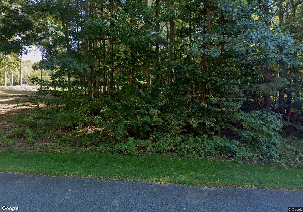 1050 Southview Dr, Richmond, VT 05477 - photo 1