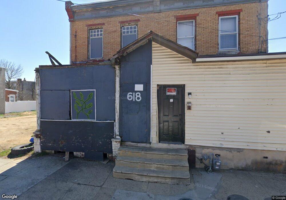618 Bailey St, Camden, NJ 08102 - photo 1