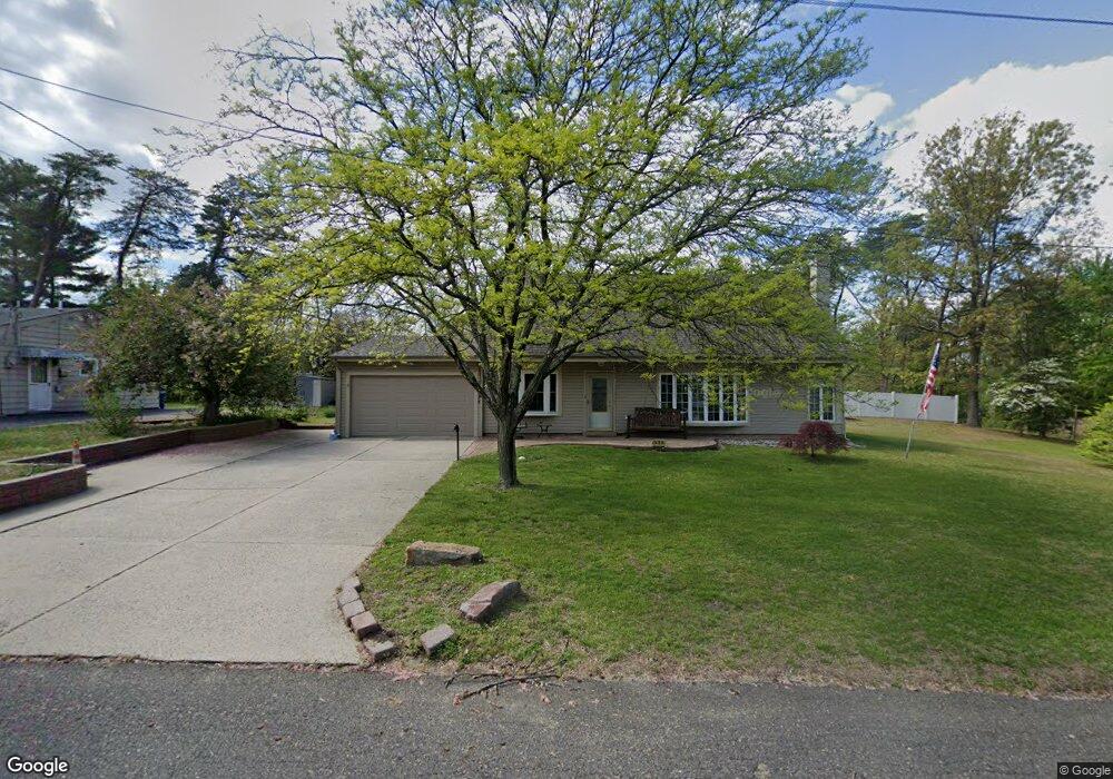 330 Linden Ln, Mount Laurel, NJ 08054 - photo 1