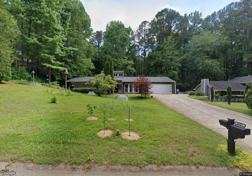 4607 N Landing Dr unit B, Marietta, GA 30066 - photo 1