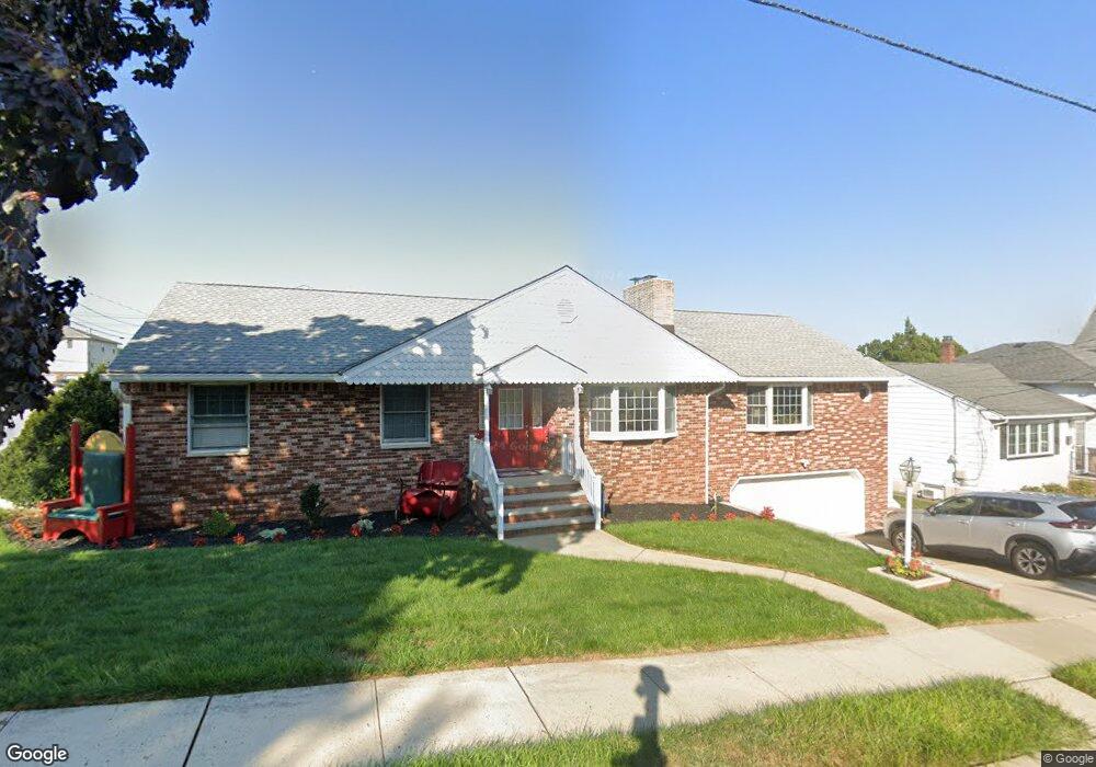 707 Bloomfield Place, Lyndhurst, NJ 07071 - photo 1