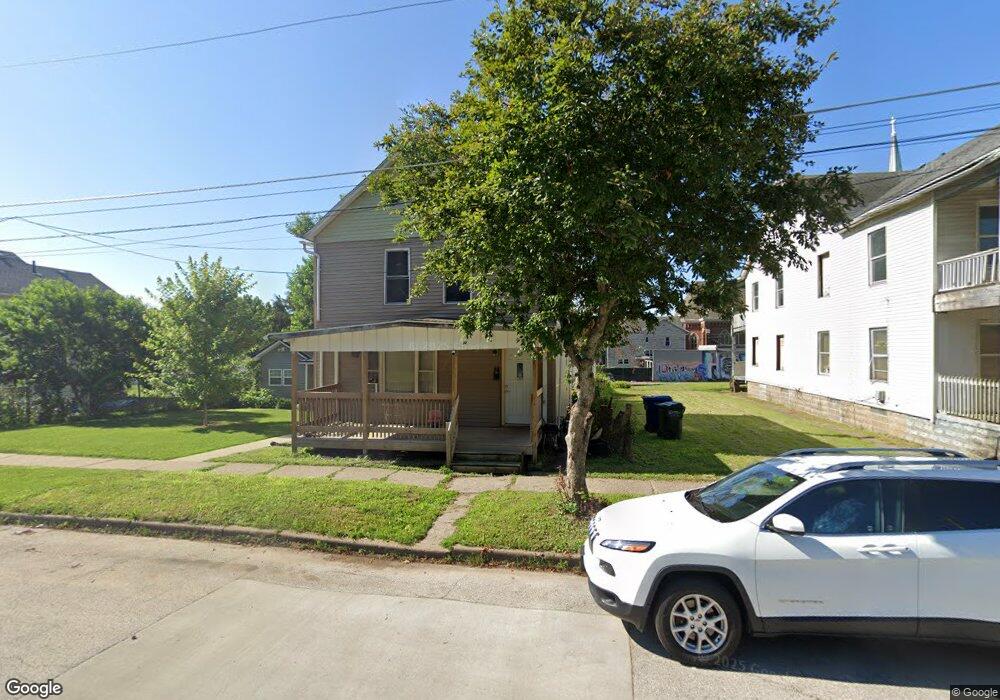 1123 W 7th St, Davenport, IA 52802 - photo 1