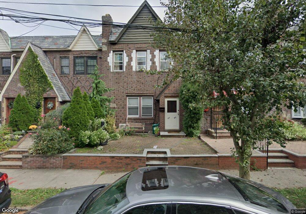 2737 170th St, Flushing, NY 11358 - photo 1