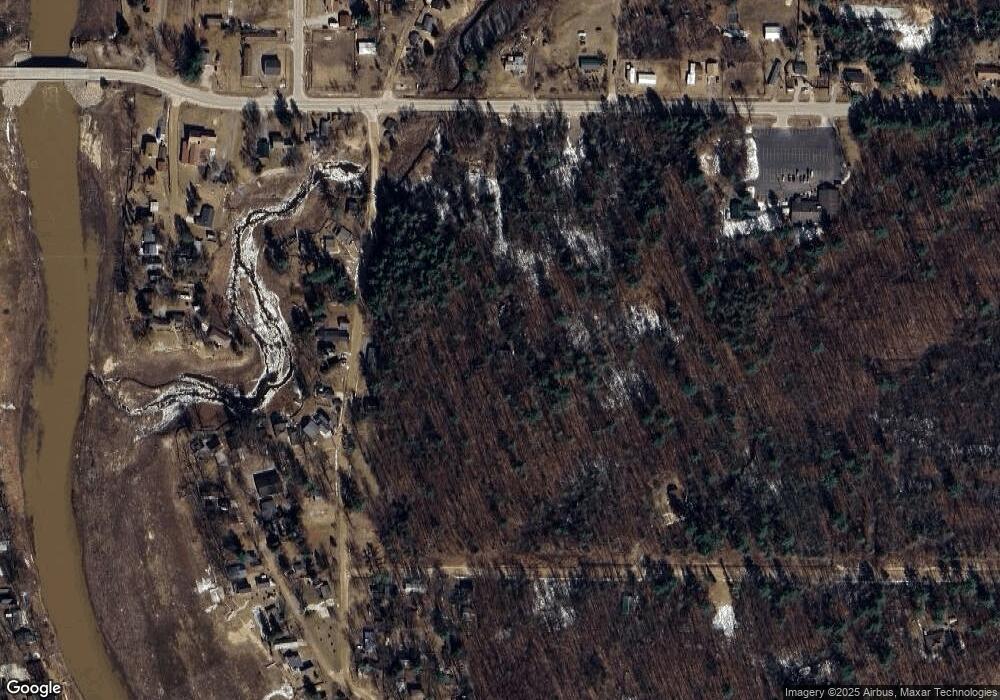 4073 Bayview Dr, Beaverton, MI 48612 - photo 1