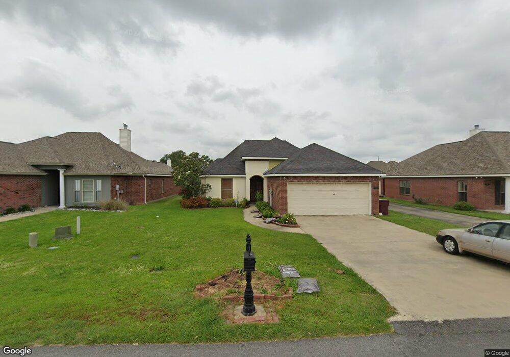 5718 E Dietrich Loop, Lake Charles, LA 70605 - photo 1