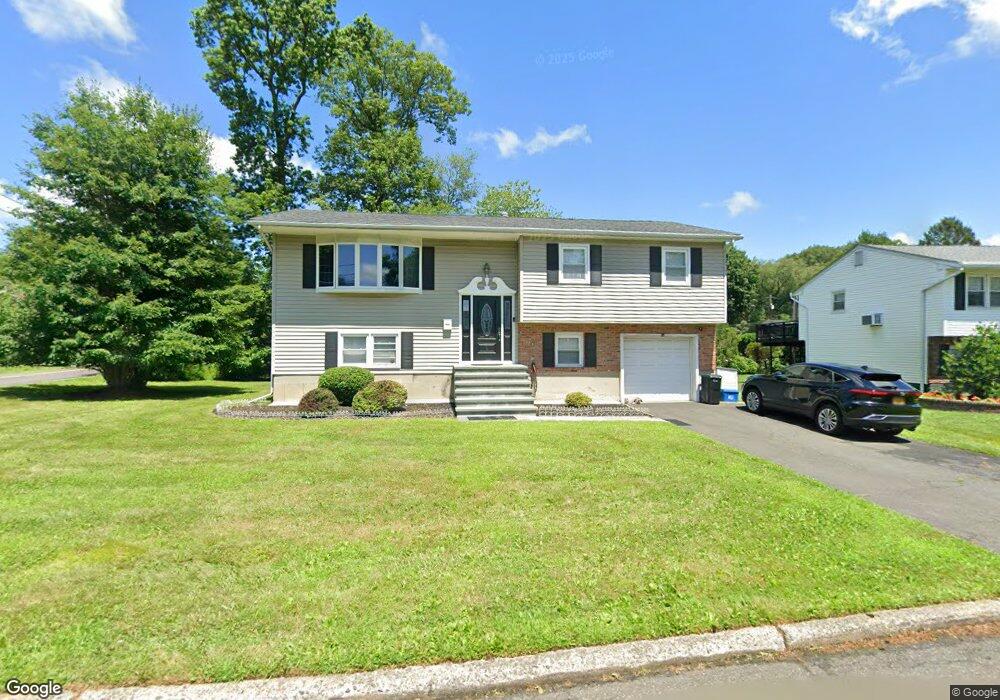 1 Glen Rose Ct, West Nyack, NY 10994 - photo 1