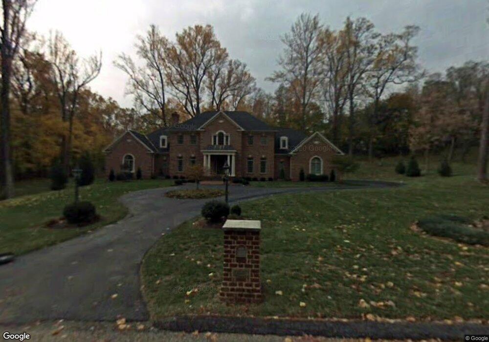 920 Hillstead Dr, Lutherville Timonium, MD 21093 - photo 1