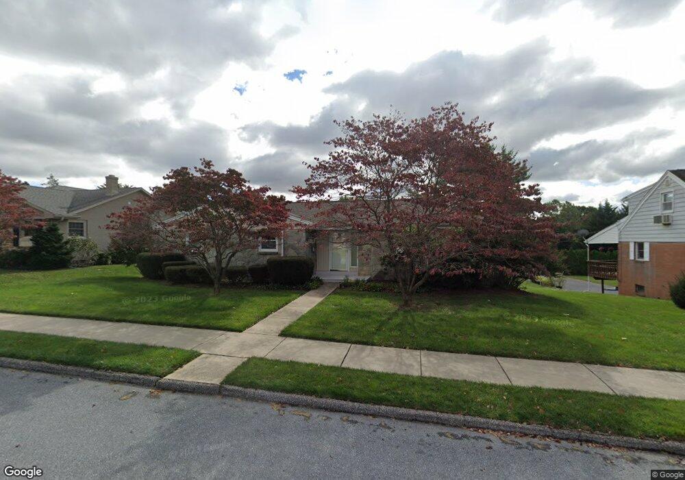 458 Cedar Ave, Hershey, PA 17033 - photo 1