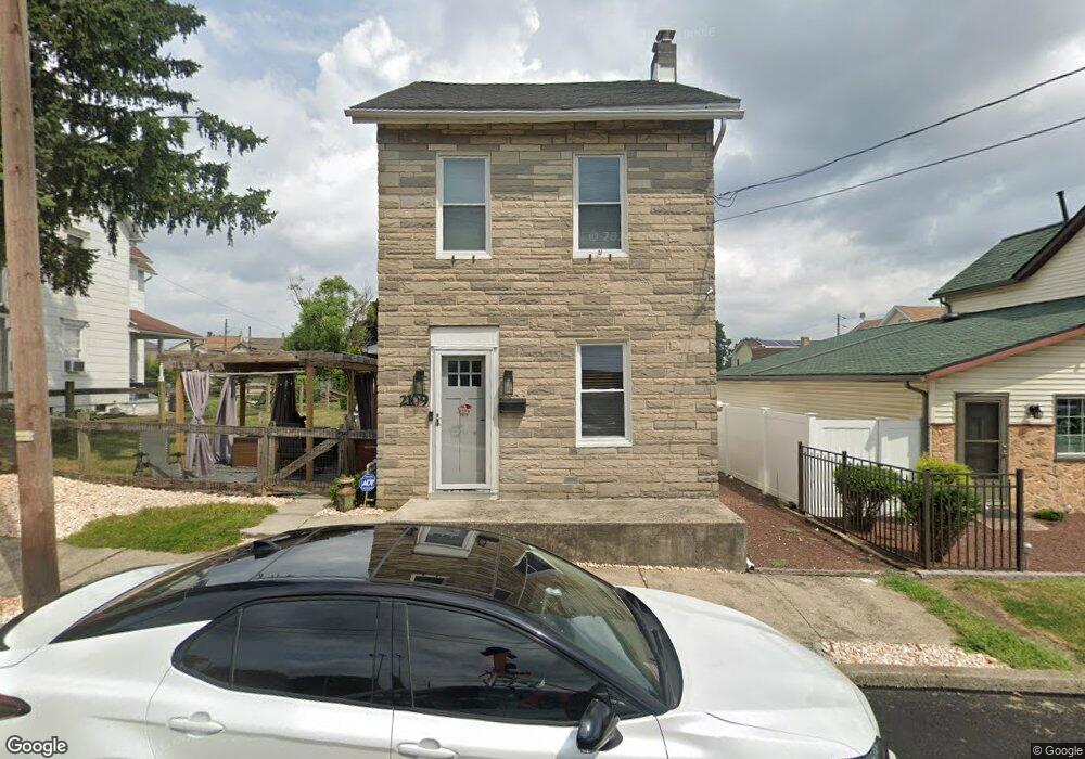 2109 Fuller St, Whitehall, PA 18052 - photo 1