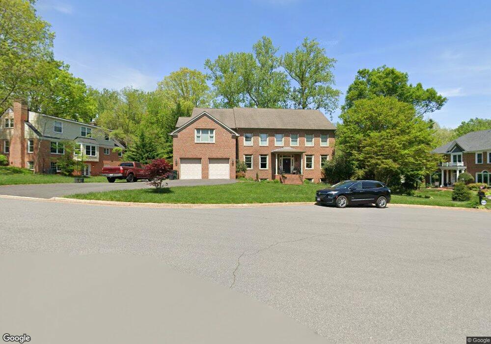 4805 Autumn Lake Way, Annandale, VA 22003 - photo 1