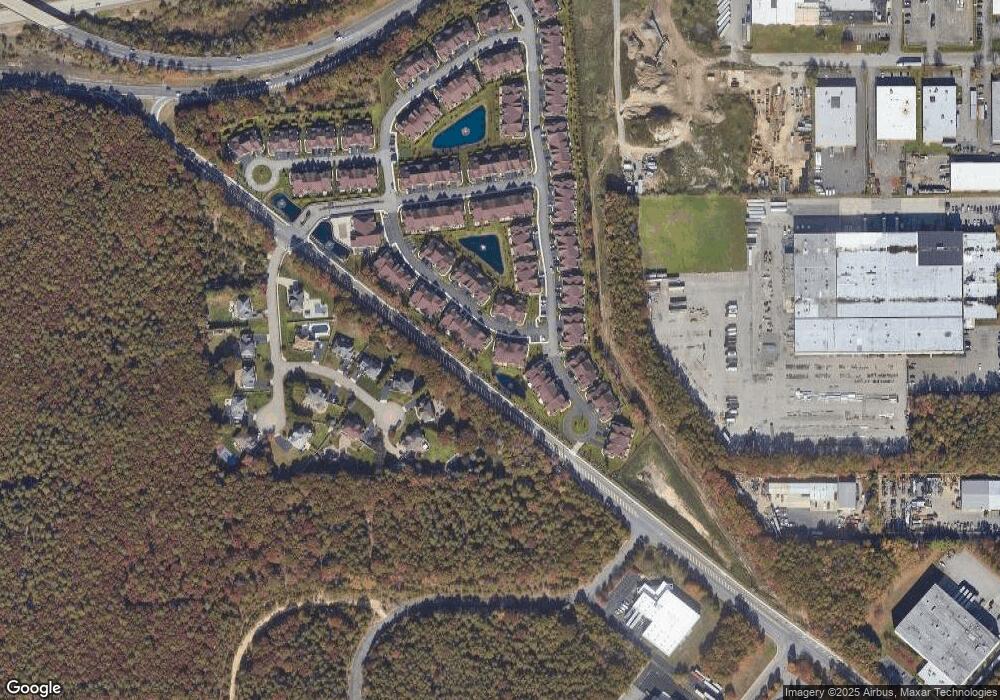 108 Johnnys Path unit 108, Bayport, NY 11705 - photo 1