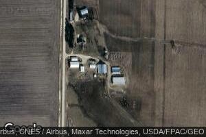 1090 315th Ave, Waucoma, IA 52171