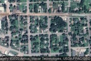 913 7th St, Clarkfield, MN 56223