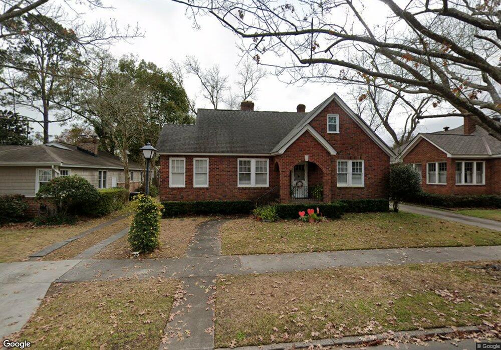 319 E 52nd St, Savannah, GA 31405 - photo 1