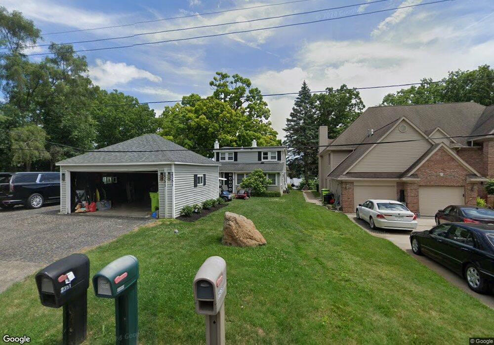 2351 Island View Dr, West Bloomfield, MI 48324 - photo 1