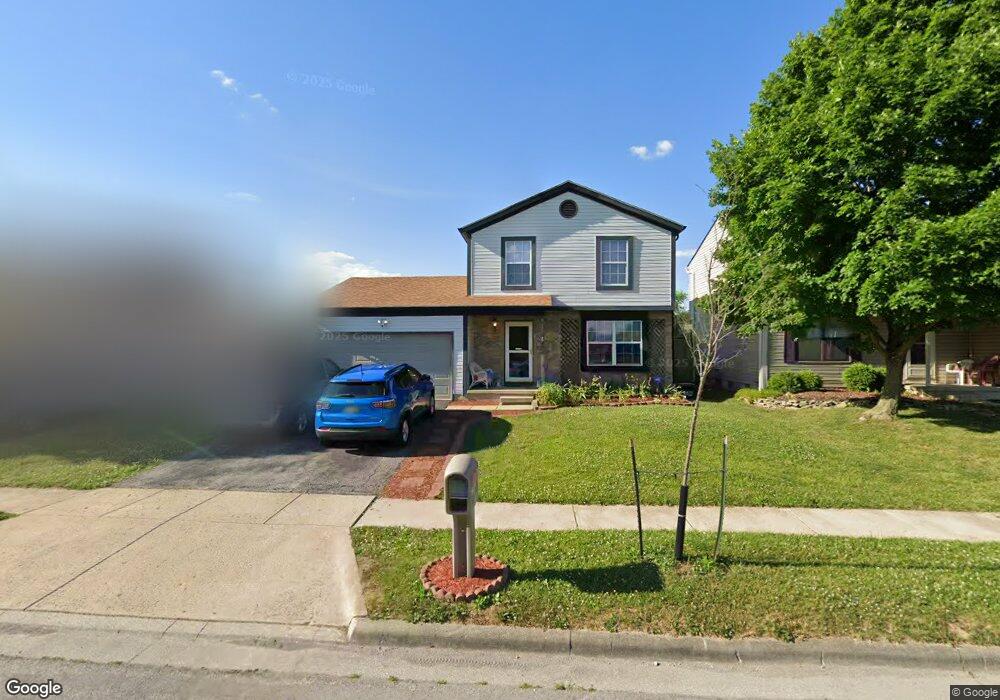 5382 Sawatch Dr, Columbus, OH 43228 - photo 1