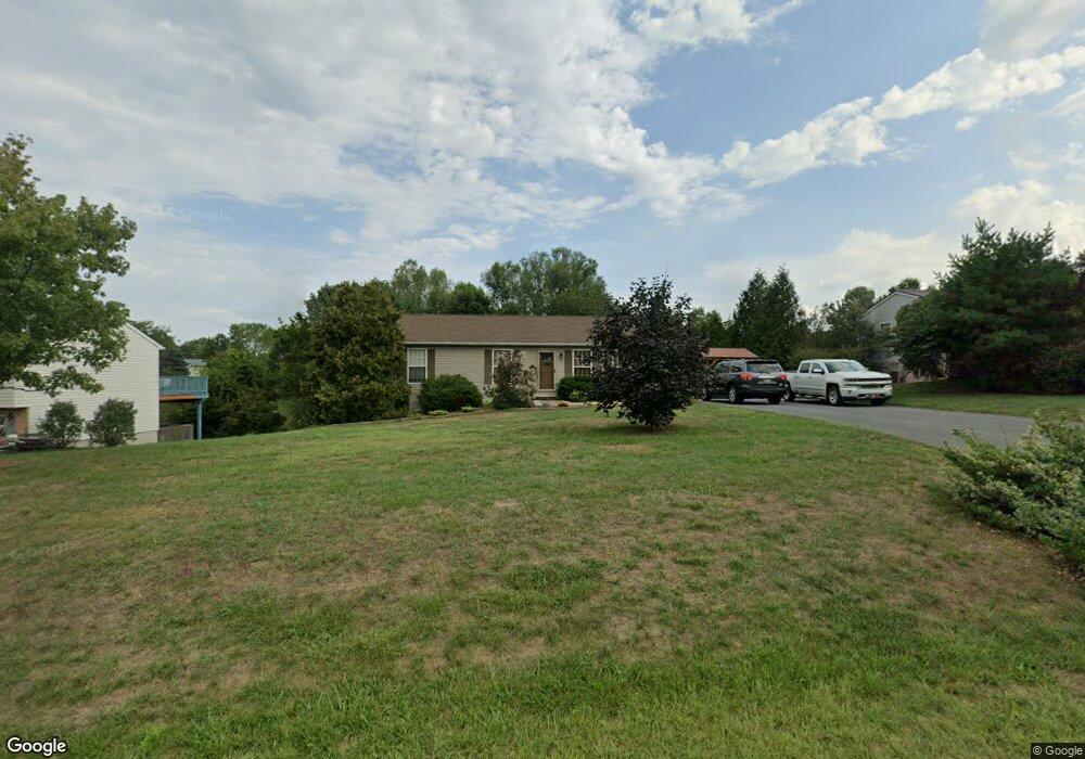 4154 Heiple Ct, Greencastle, PA 17225 - photo 1