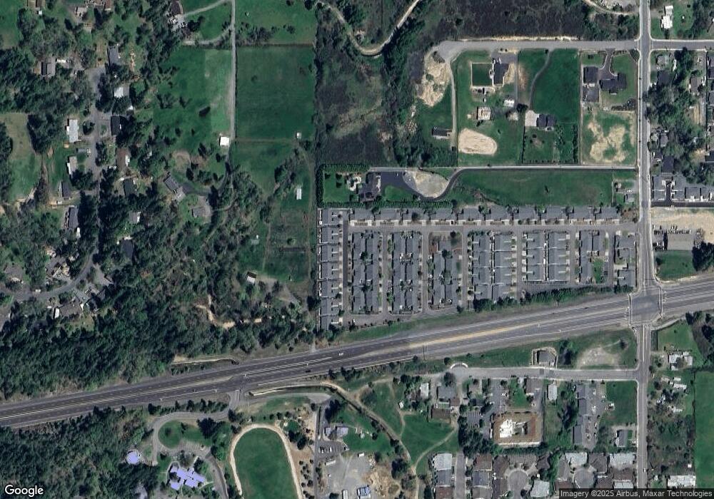 1877 Honeylocust Dr, Grants Pass, OR 97527 - photo 1