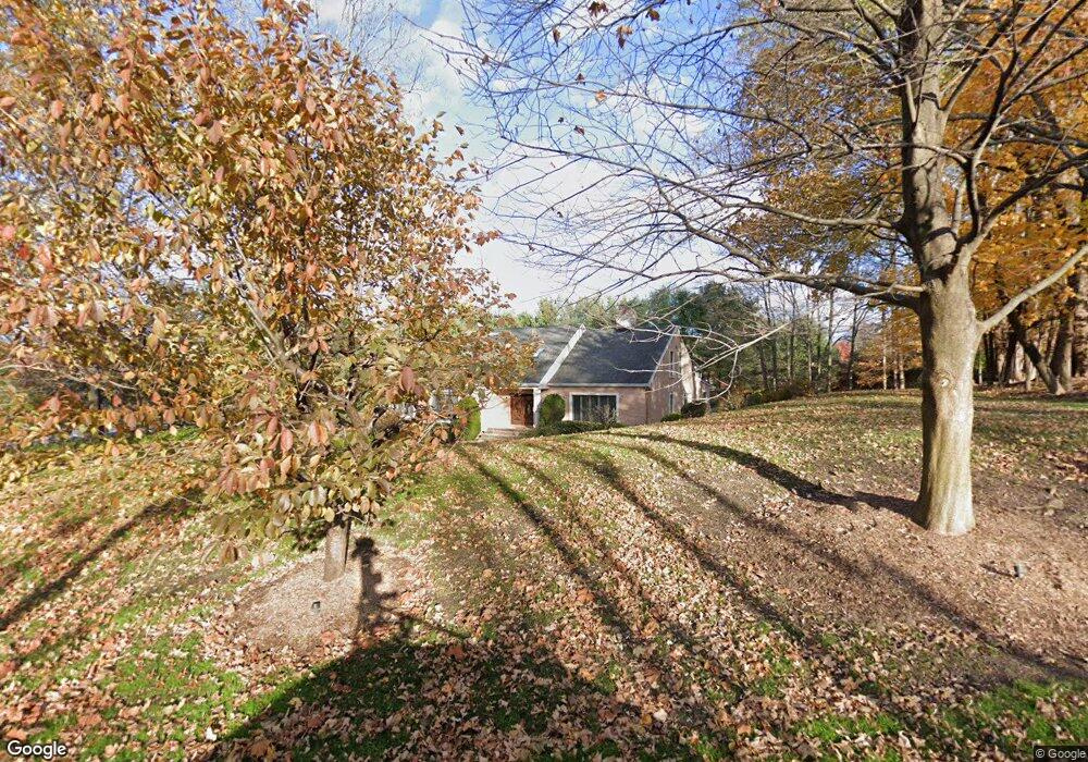 995 Lily Pond Ln, Franklin Lakes, NJ 07417 - photo 1