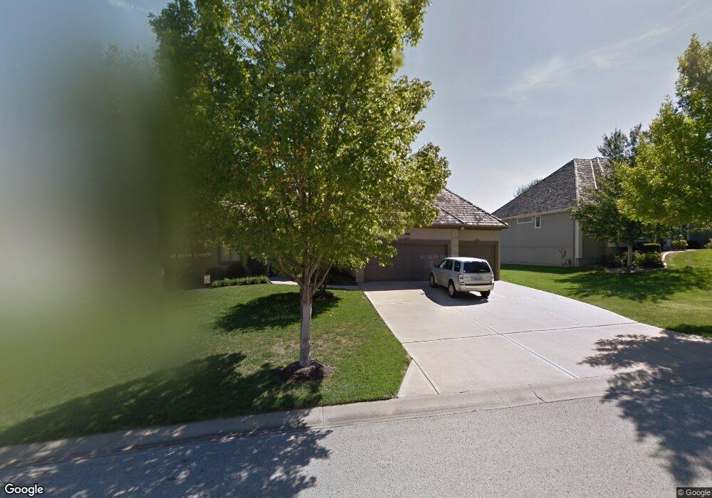 20313 W 93rd St, Lenexa, KS 66220 - photo 1