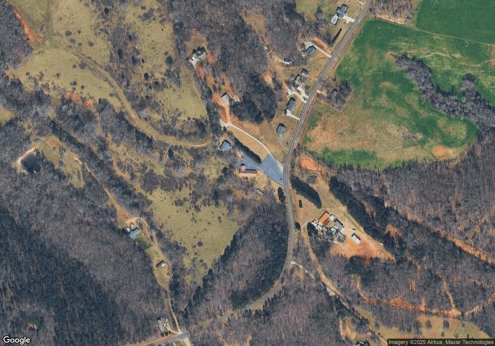 322 Mount Sinai Rd, Lula, GA 30554 - photo 1