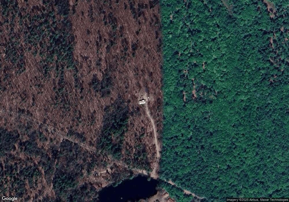 126 Saunders Hill Rd, New Boston, NH 03070 - photo 1