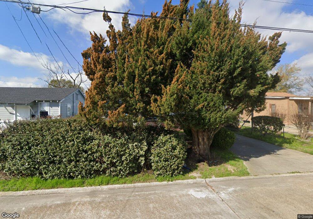 819 N Blake St, Lake Charles, LA 70601 - photo 1