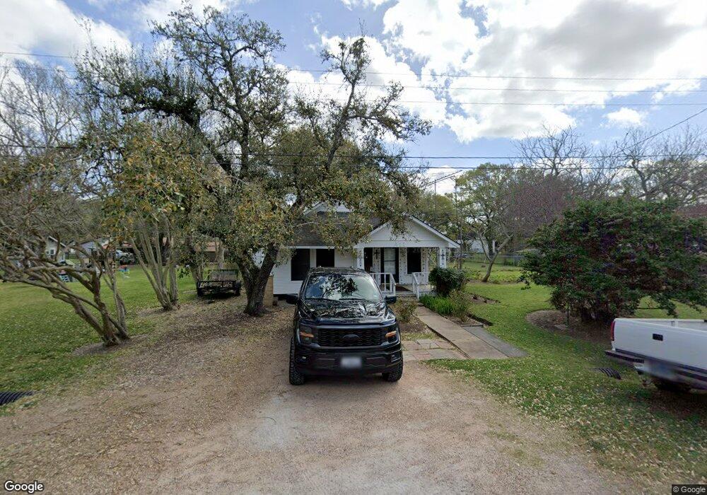 411 Ella St, East Bernard, TX 77435 - photo 1