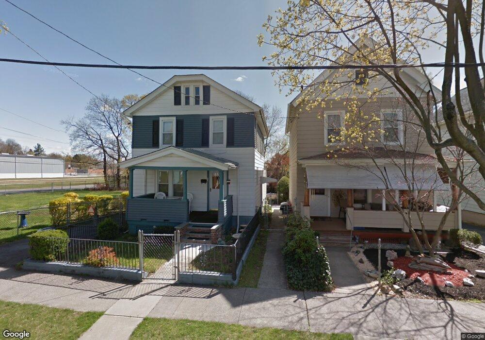 13 Allen Place, Poughkeepsie, NY 12601 - photo 1