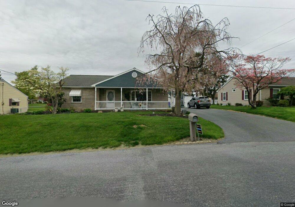 745 School Ln, New Holland, PA 17557 - photo 1