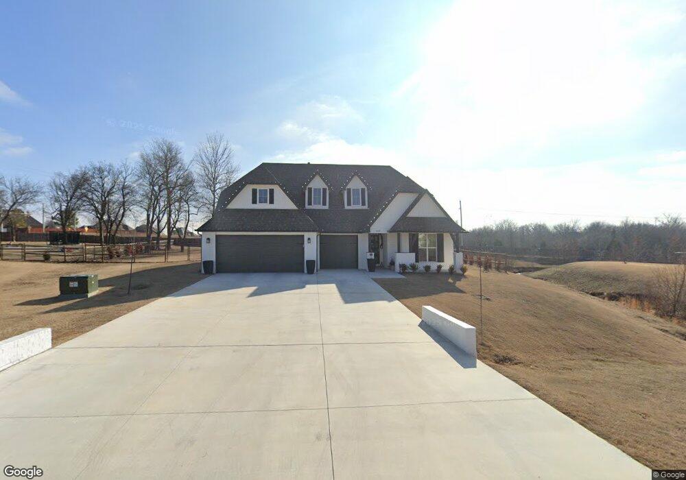 8601 N 64th East Ave E, Owasso, OK 74055 - photo 1