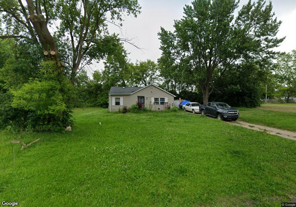 1206 Knickerbocker Ave, Flint, MI 48505 - photo 1