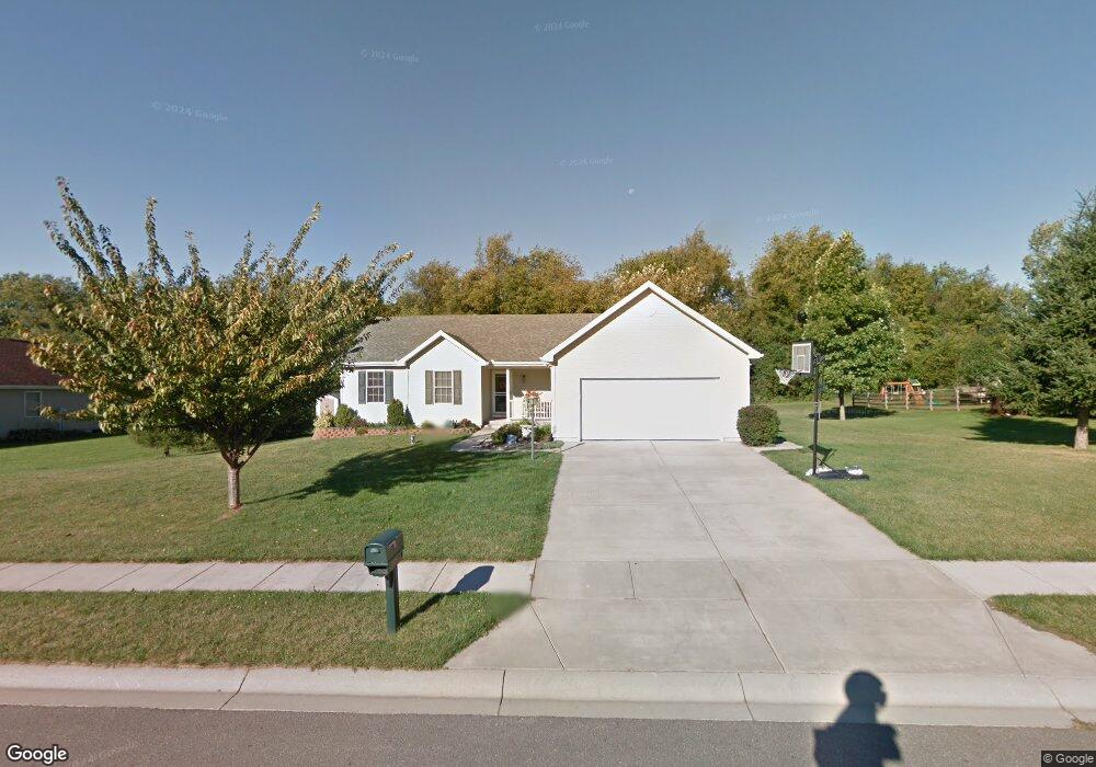 55199 Wintercrest Dr, New Carlisle, IN 46552 - photo 1