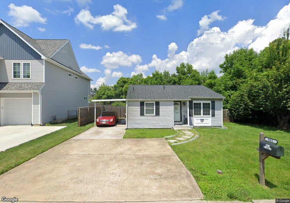901 Walnut St unit 6/15/2009, Frederick, MD 21703 - photo 1